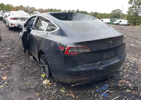 2020 Tesla Model 3 Long Range Dual Motor All-Wheel Drive z USA, uszkodzony, nr VIN 5YJ3E1EB5LF791470